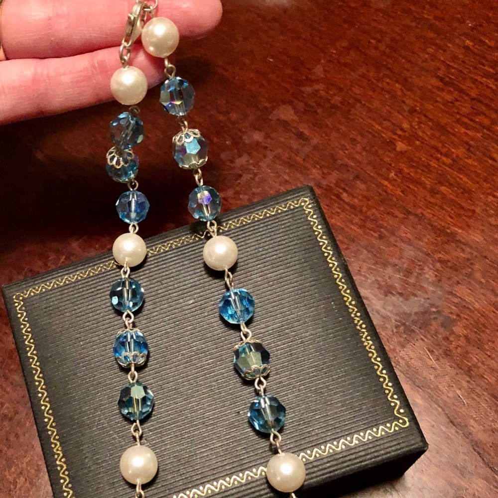 Pearl/Blue Beaded Necklace Silver Adjustable